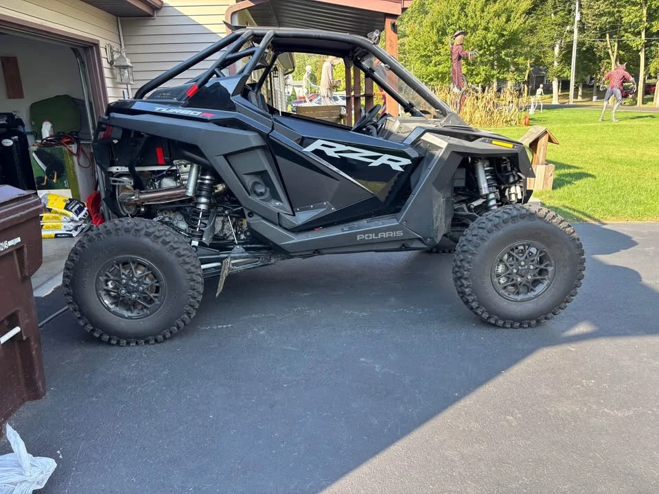 2023 Polaris - Image 4 of 10