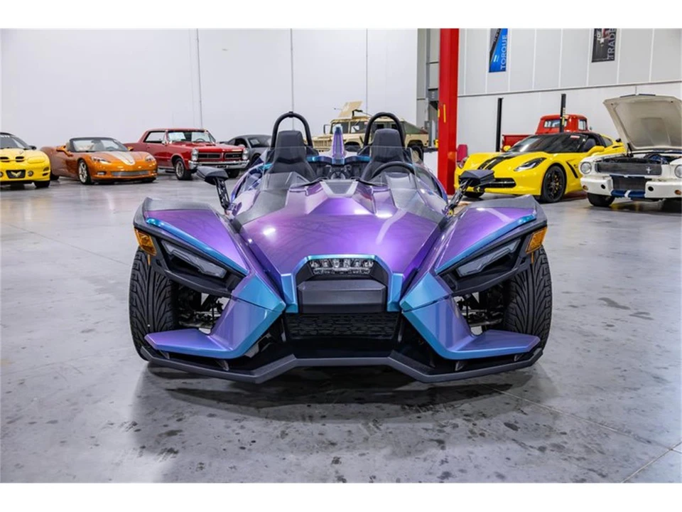 2023 Polaris Slingshot - Image 9 of 31