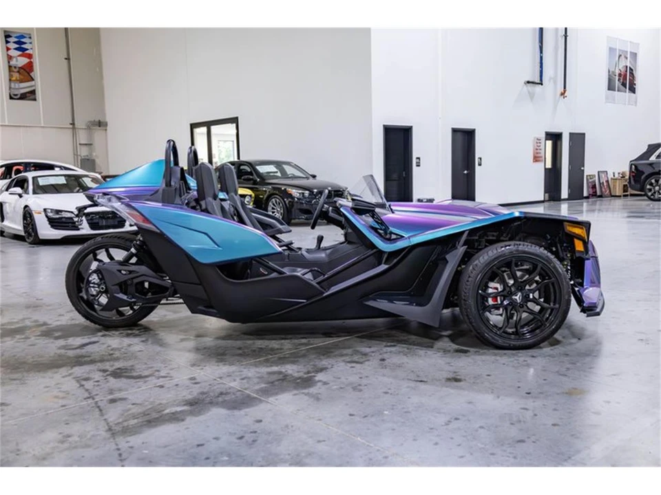 2023 Polaris Slingshot - Image 7 of 31