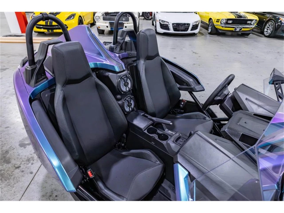 2023 Polaris Slingshot - Image 17 of 31
