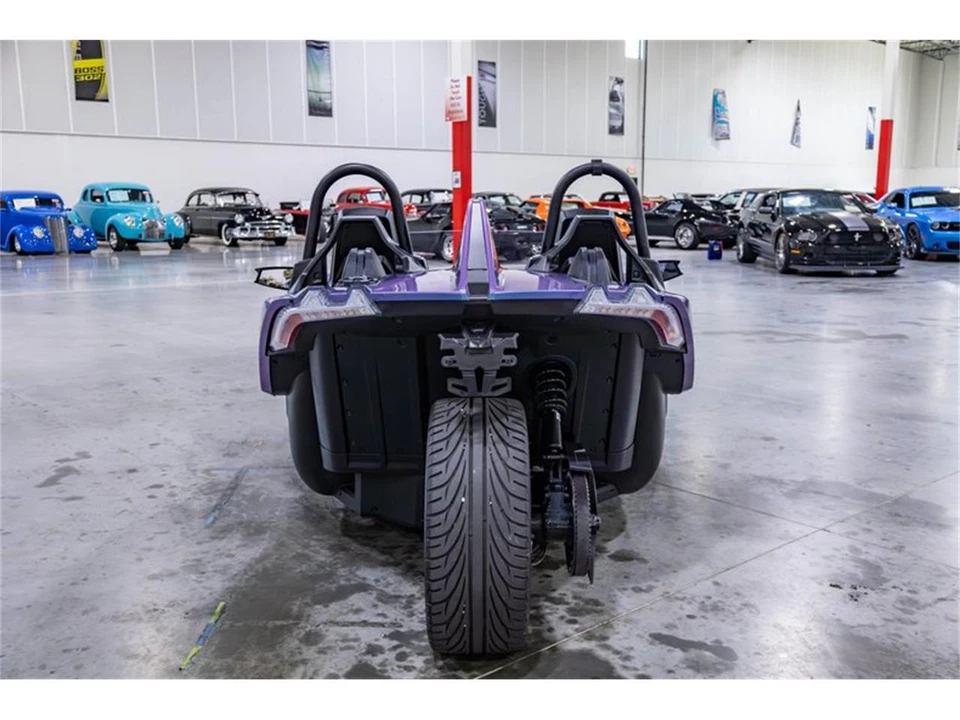2023 Polaris Slingshot - Image 5 of 31