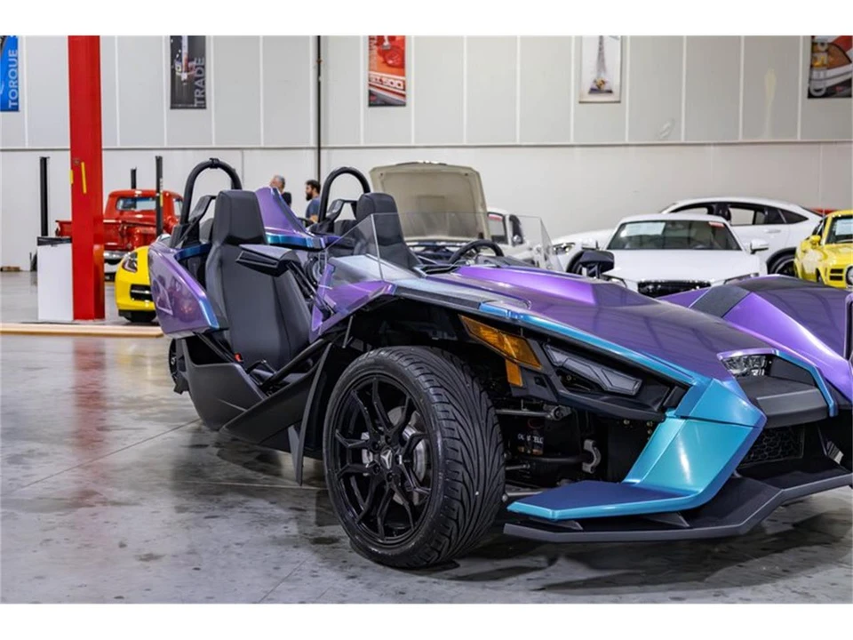 2023 Polaris Slingshot - Image 22 of 31