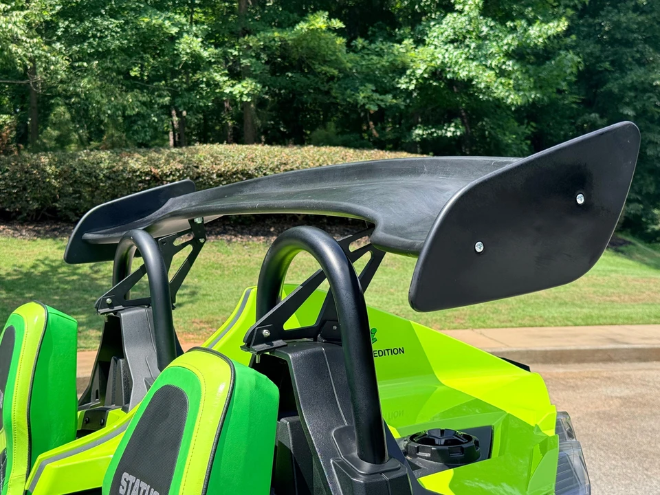2023 Polaris Slingshot - Image 23 of 31