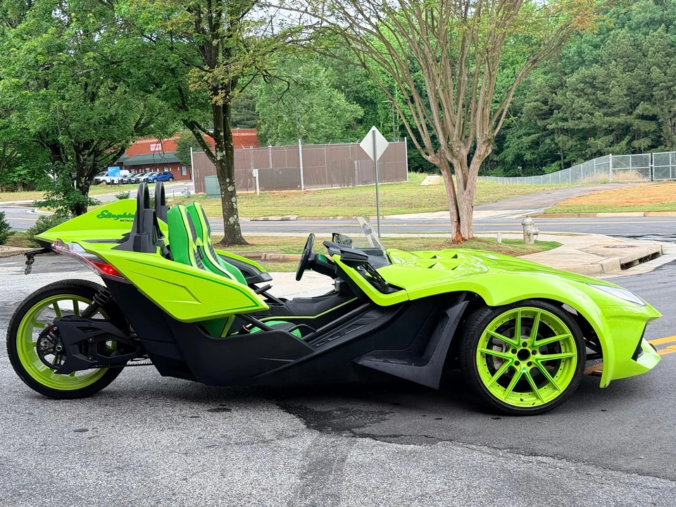 2023 Polaris Slingshot - Image 11 of 31