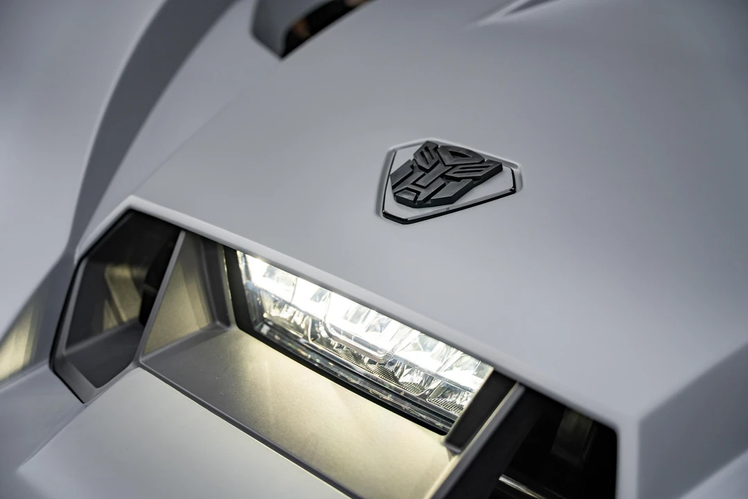 2023 Polaris Slingshot - Image 13 of 31