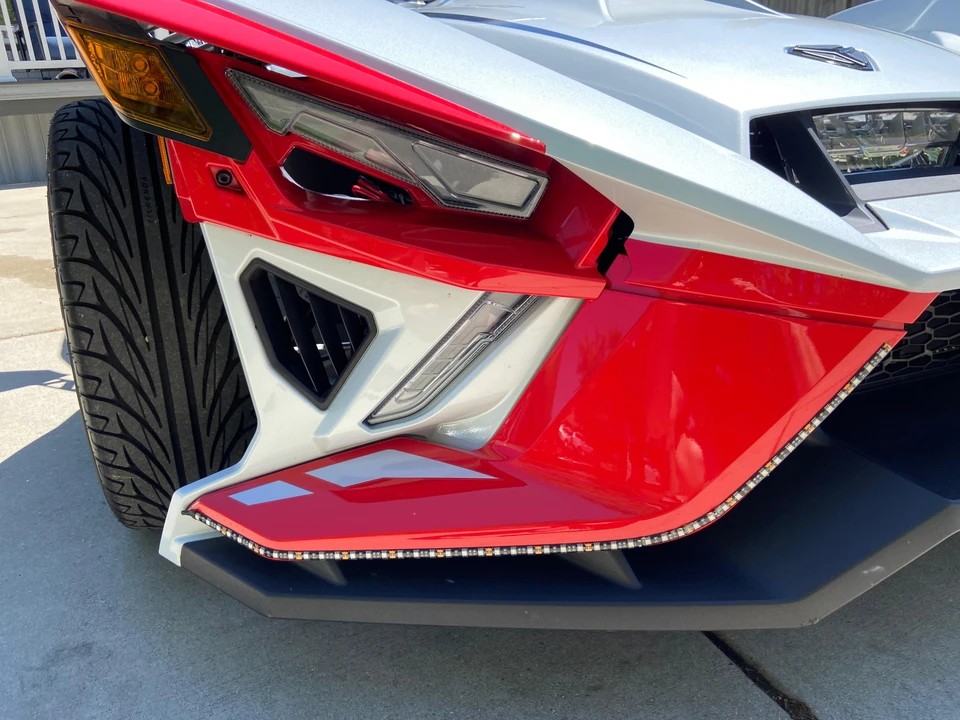 2023 Polaris Slingshot - Image 23 of 31