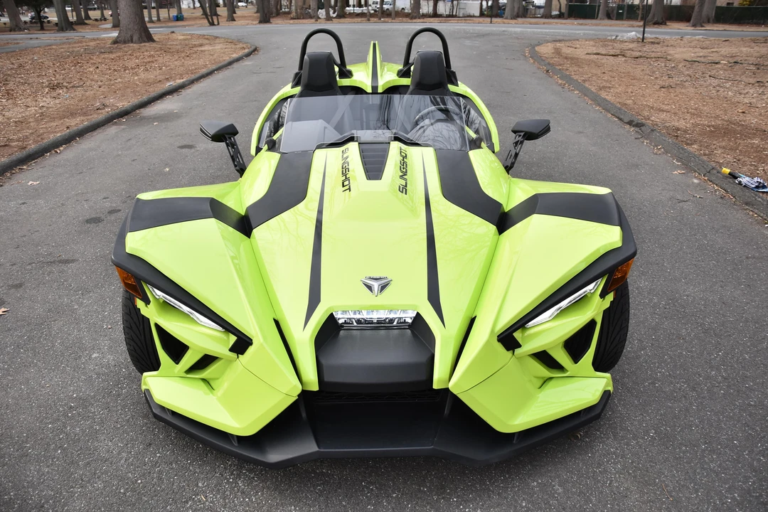 2023 Polaris Slingshot - Image 12 of 31