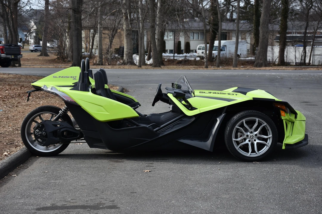 2023 Polaris Slingshot - Image 25 of 31