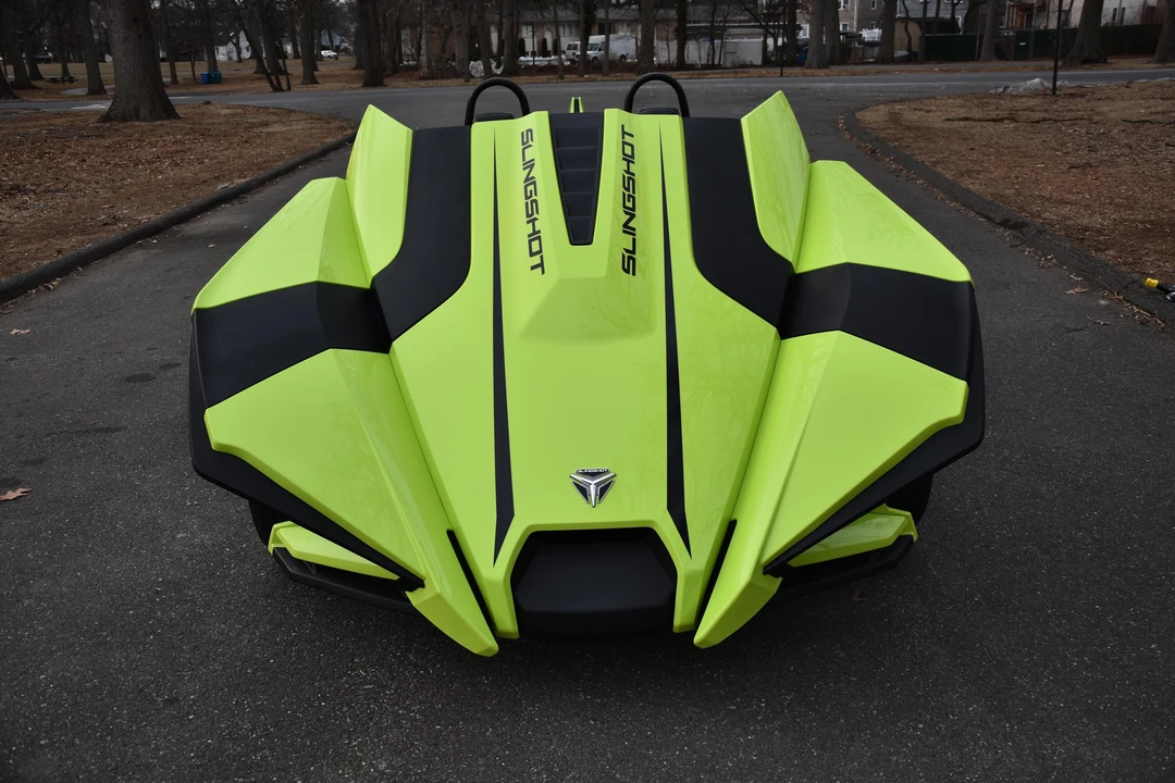2023 Polaris Slingshot - Image 13 of 31