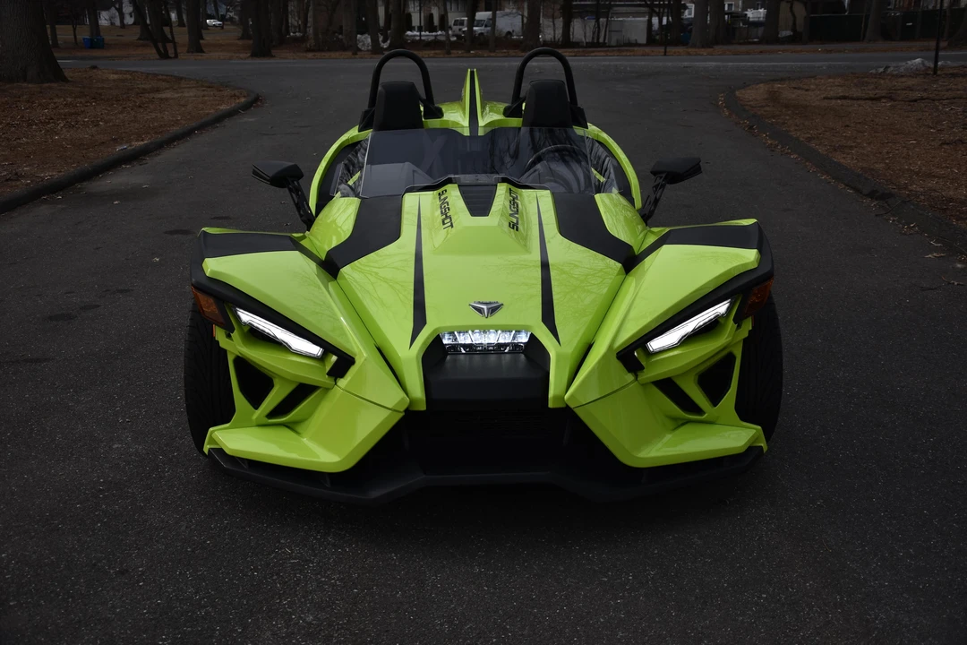 2023 Polaris Slingshot - Image 7 of 31