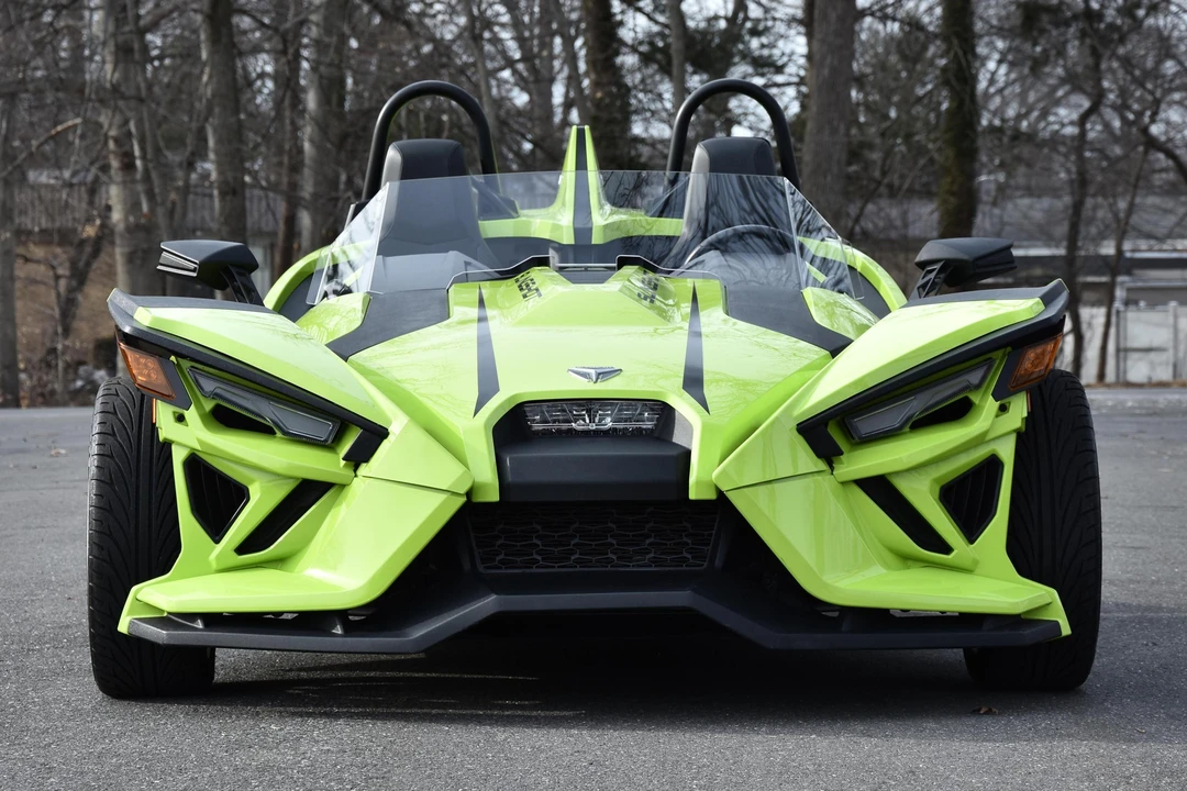 2023 Polaris Slingshot - Image 2 of 31