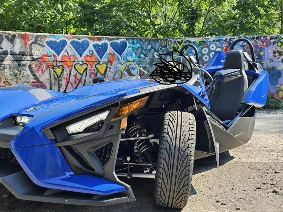 2023 Polaris Slingshot - Image 7 of 7
