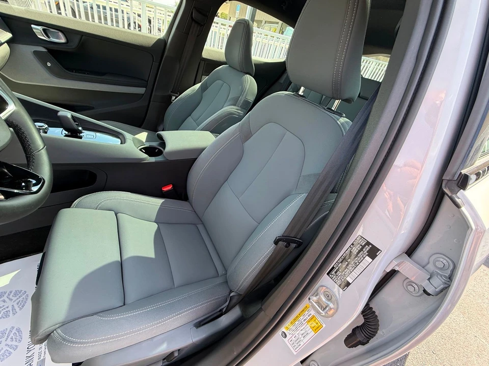 2023 Polestar 2 - Image 2 of 12