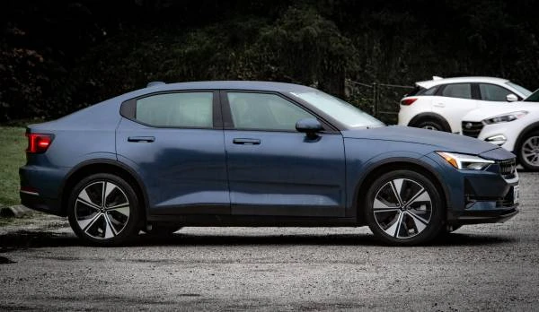 2023 Polestar 2 - Image 5 of 13