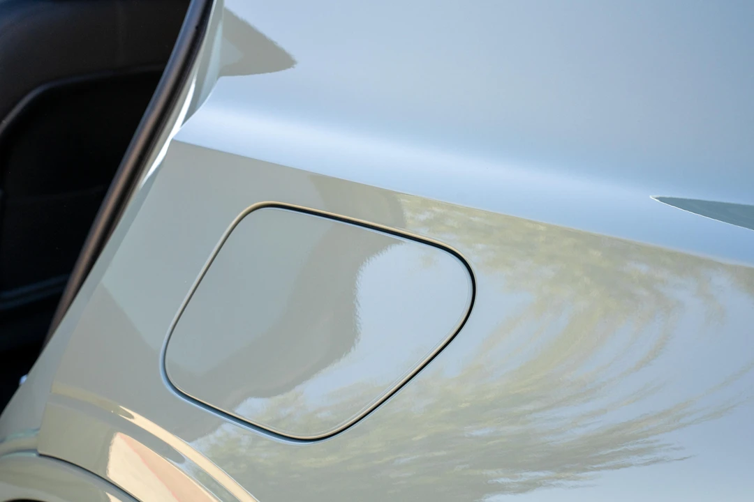 2023 Polestar 2 - Image 28 of 31