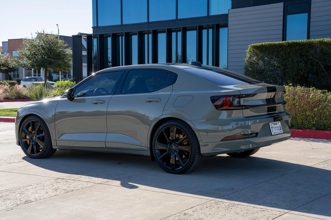 2023 Polestar 2 - Image 8 of 31