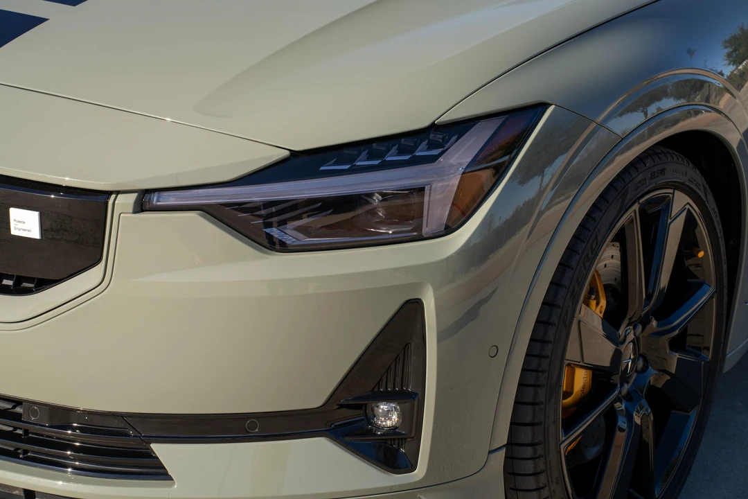 2023 Polestar 2 - Image 19 of 31