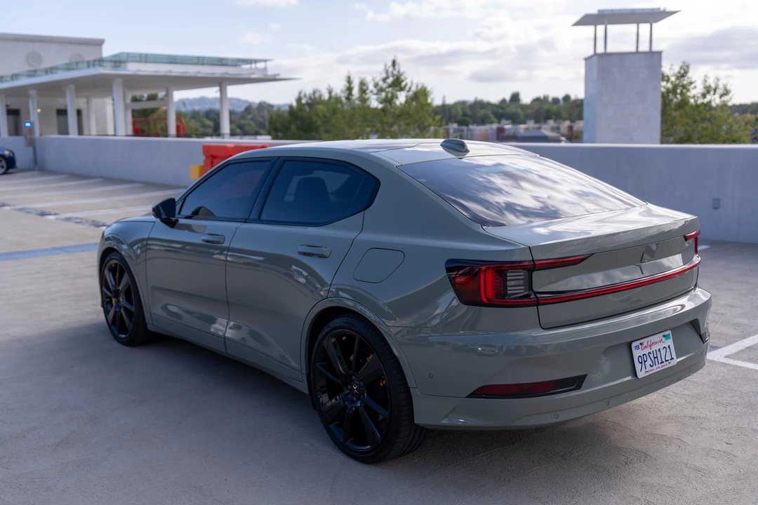 2023 Polestar 2 - Image 13 of 31