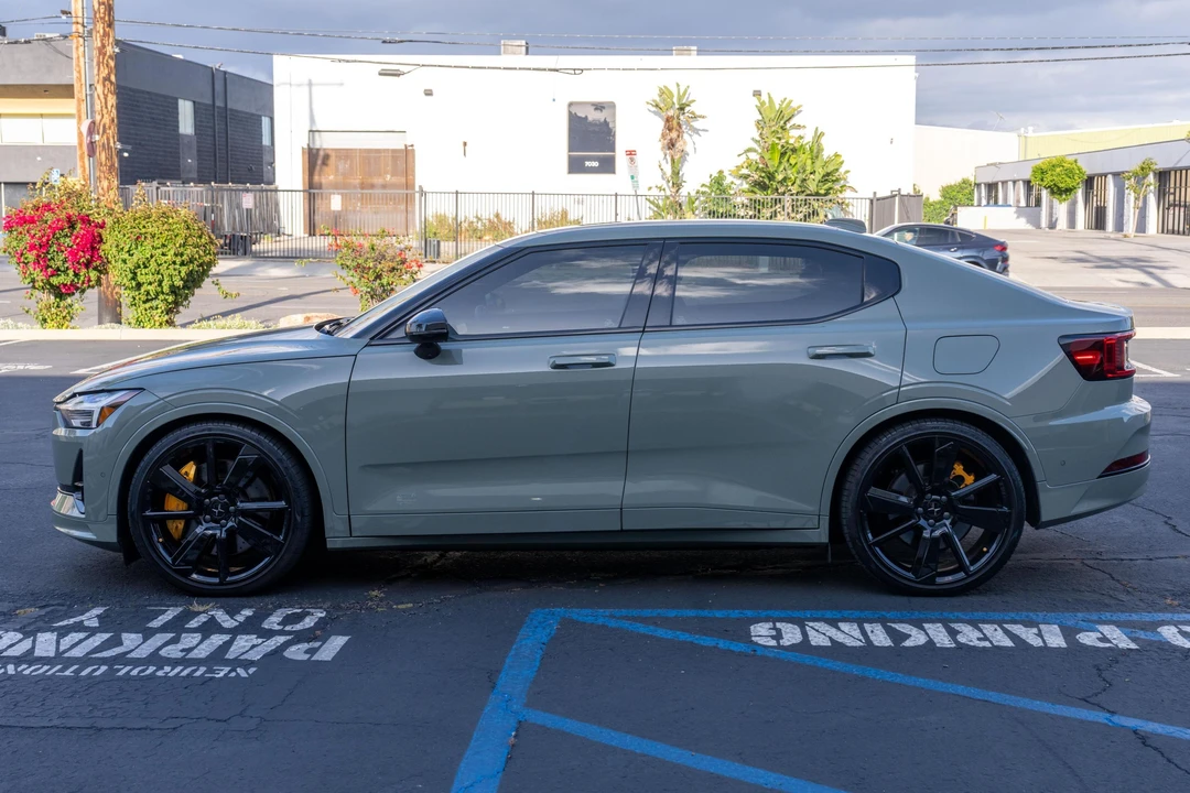 2023 Polestar 2 - Image 3 of 31