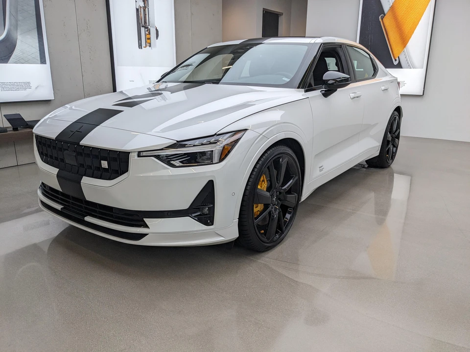 2023 Polestar 2 - Image 7 of 31