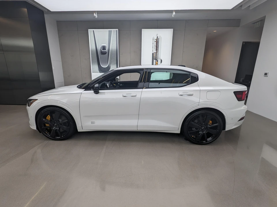 2023 Polestar 2 - Image 9 of 31