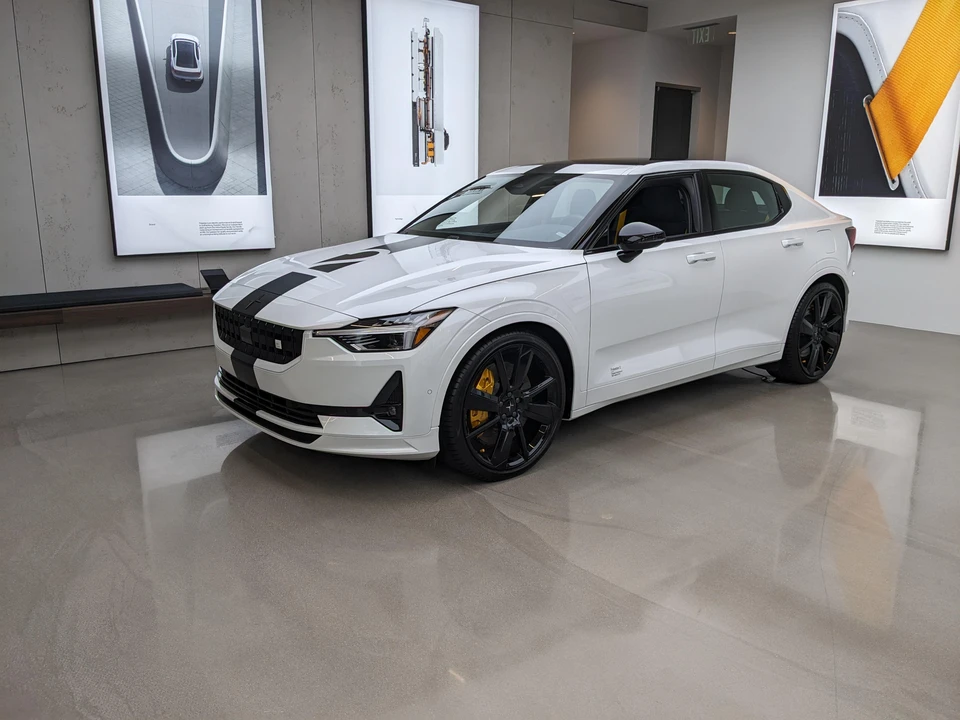 2023 Polestar 2 - Image 8 of 31