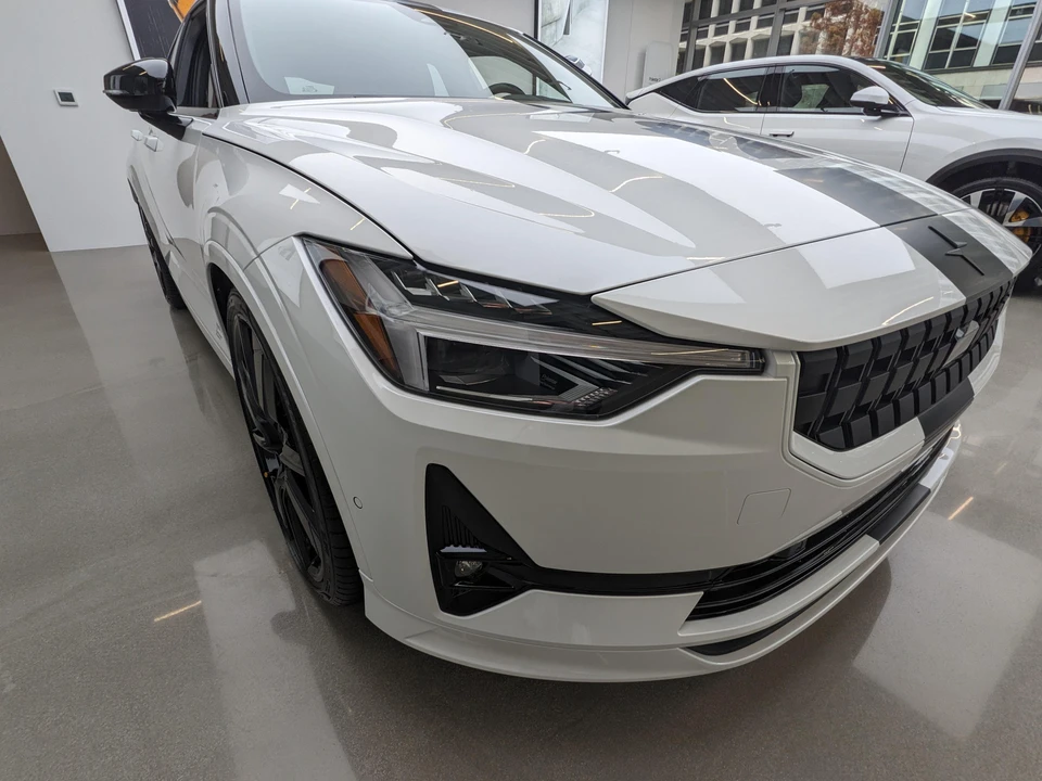 2023 Polestar 2 - Image 18 of 31