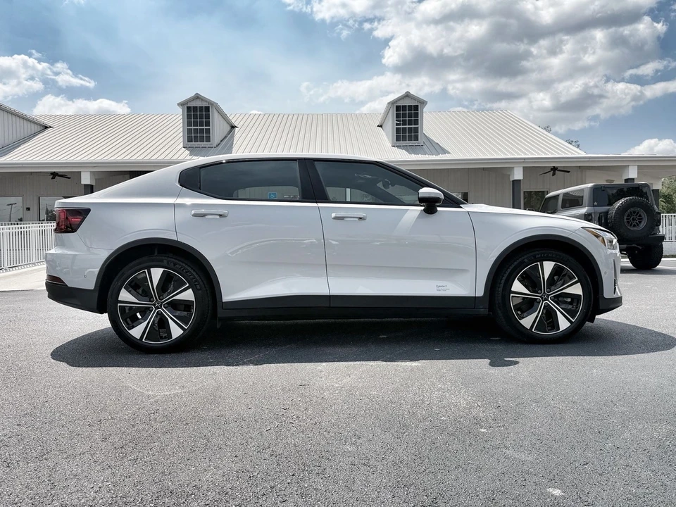 2023 Polestar 2 - Image 7 of 12