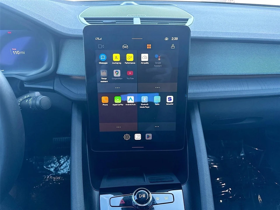 2023 Polestar 2 - Image 9 of 21