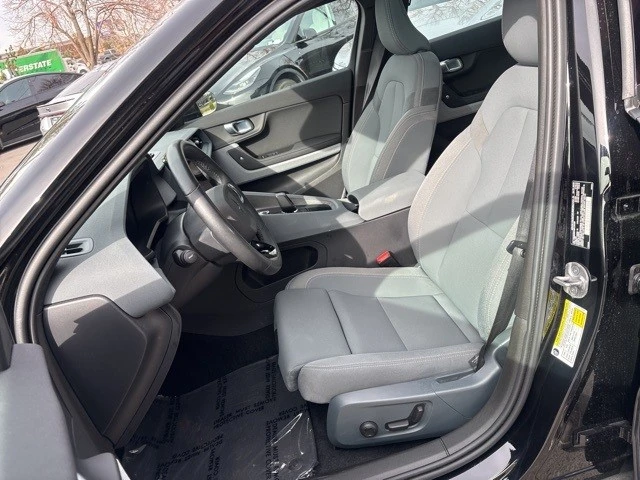 2023 Polestar 2 - Image 11 of 21