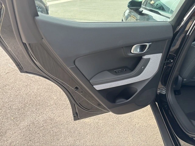 2023 Polestar 2 - Image 14 of 21