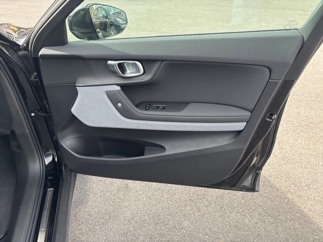 2023 Polestar 2 - Image 21 of 21