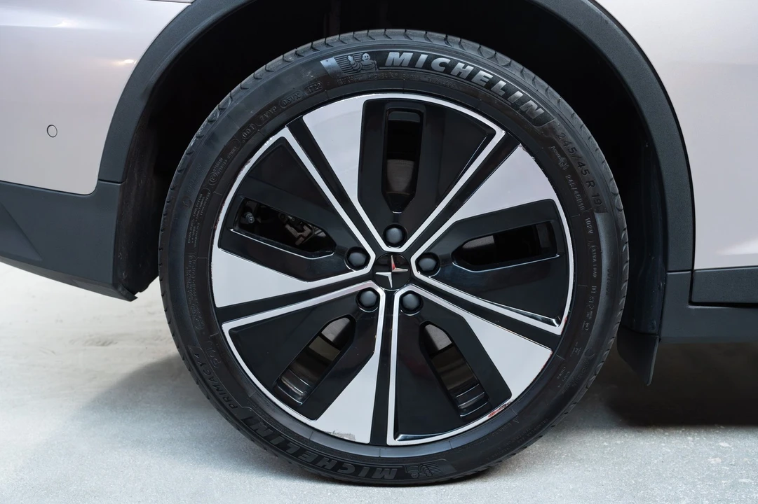 2023 Polestar 2 - Image 10 of 21