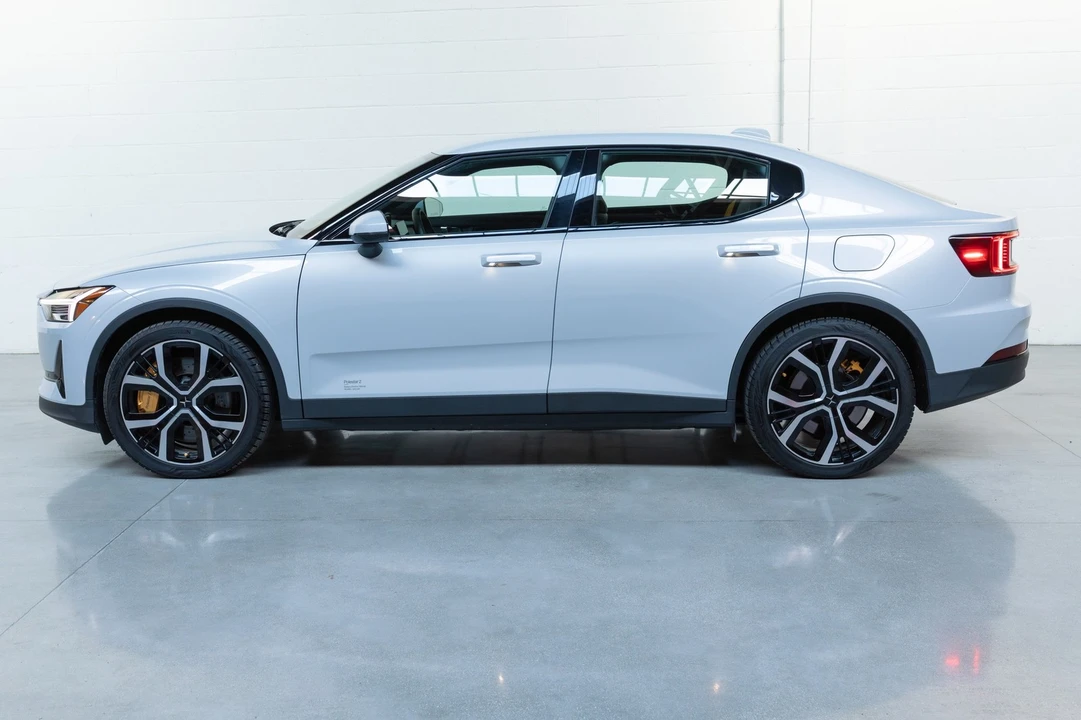 2023 Polestar 2 - Image 17 of 21