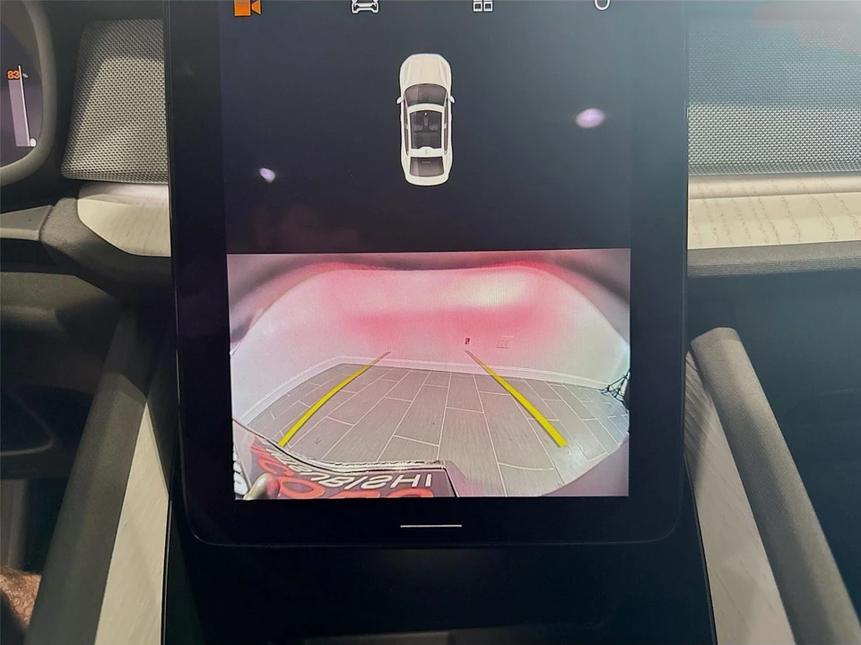 2023 Polestar 2 - Image 10 of 21