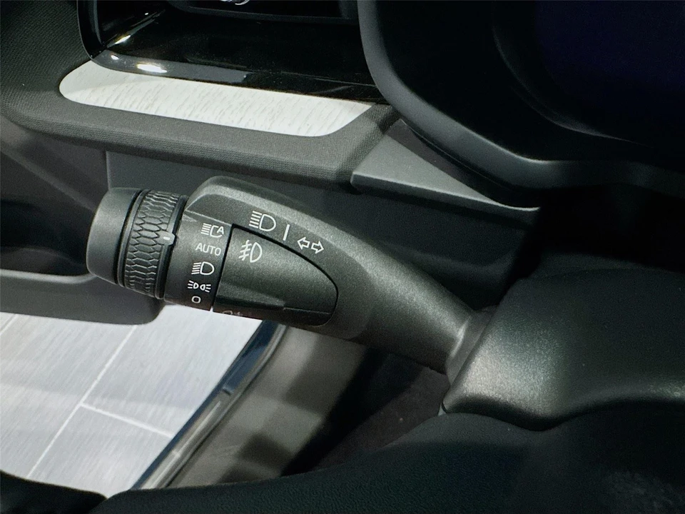 2023 Polestar 2 - Image 5 of 21