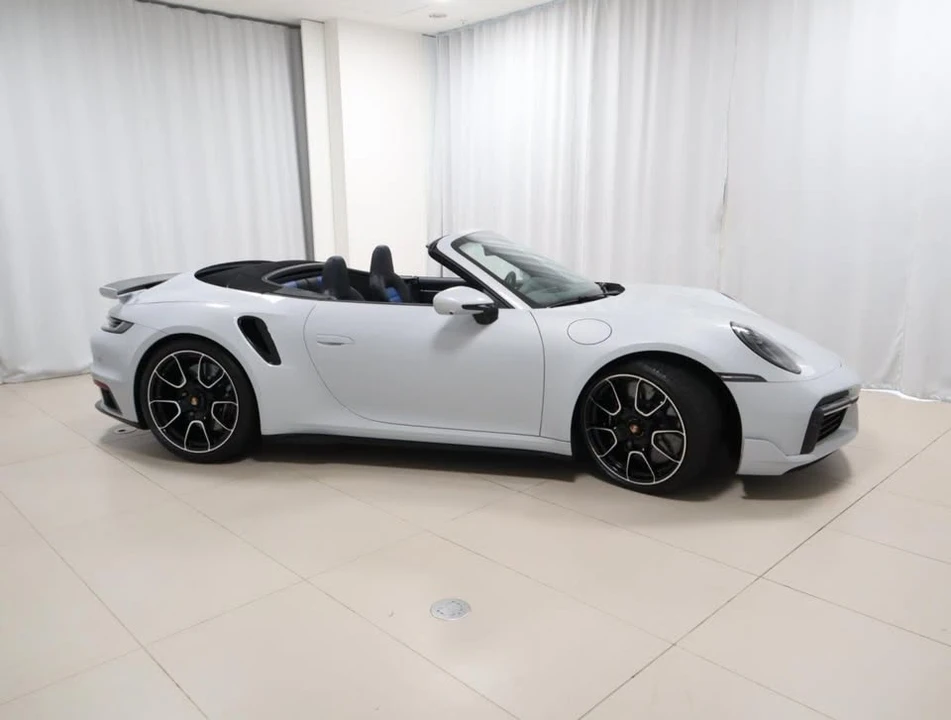 2023 Porsche 992 Carrera - Image 6 of 20