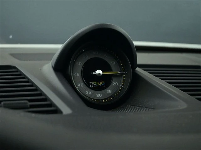 2023 Porsche 992 GT3 - Image 19 of 20
