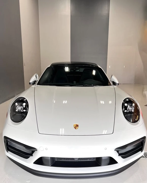 2023 Porsche Taycan GTS - Image 4 of 17