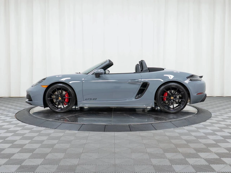 2023 Porsche 718 Boxster GTS 4.0 - Image 2 of 4