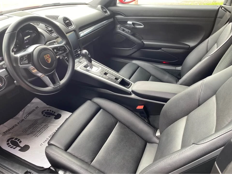 2023 Porsche 718 Boxster - Image 2 of 3