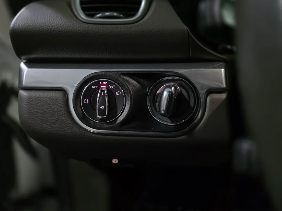 2023 Porsche 718 Boxster - Image 28 of 31