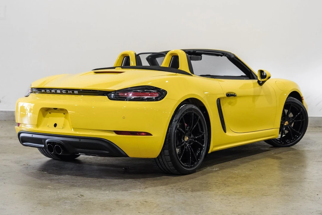 2023 Porsche 718 Boxster S - Image 5 of 12