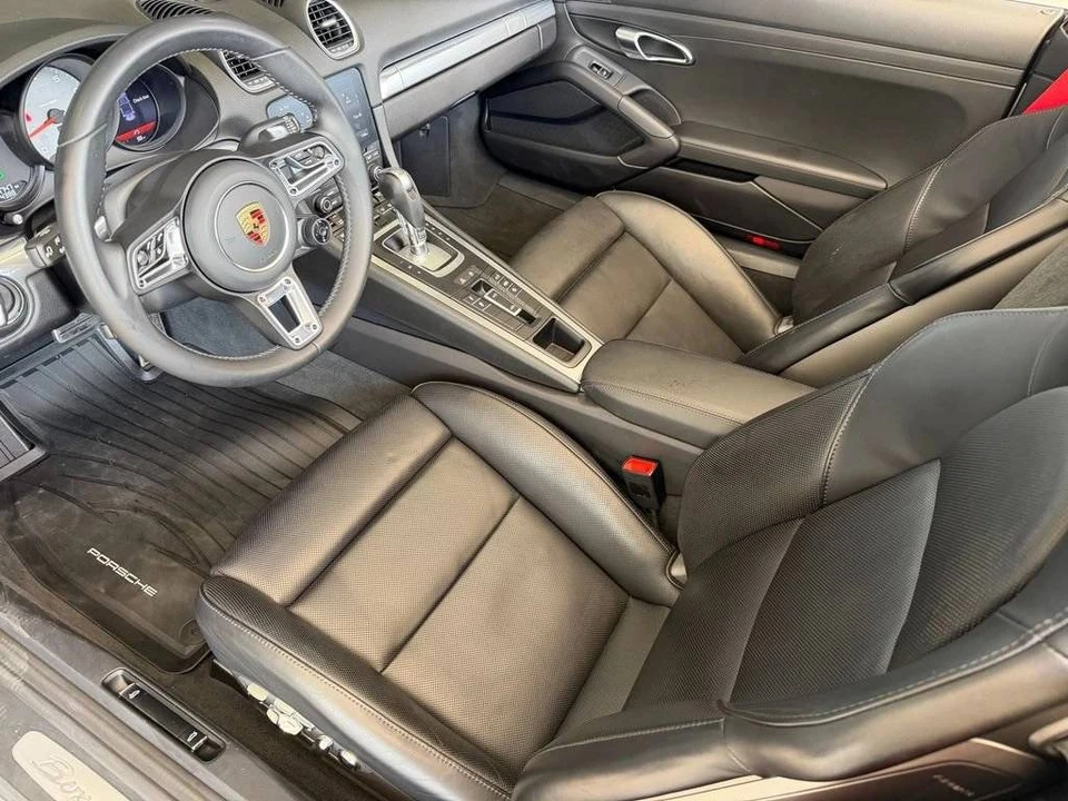 2023 Porsche 718 Boxster S - Image 4 of 5