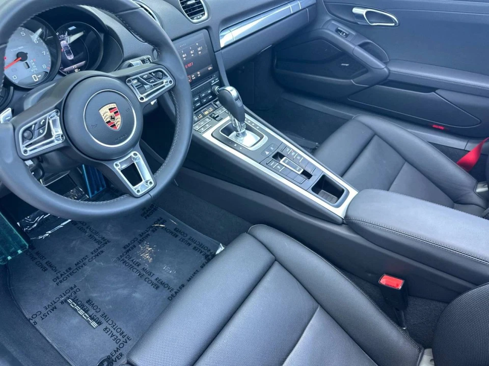 2023 Porsche 718 Boxster S - Image 4 of 5