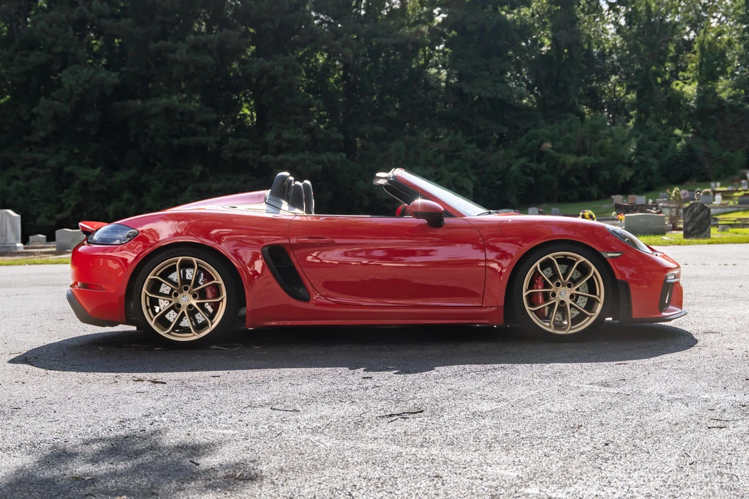 2023 Porsche 718 Boxster Spyder - Image 10 of 31