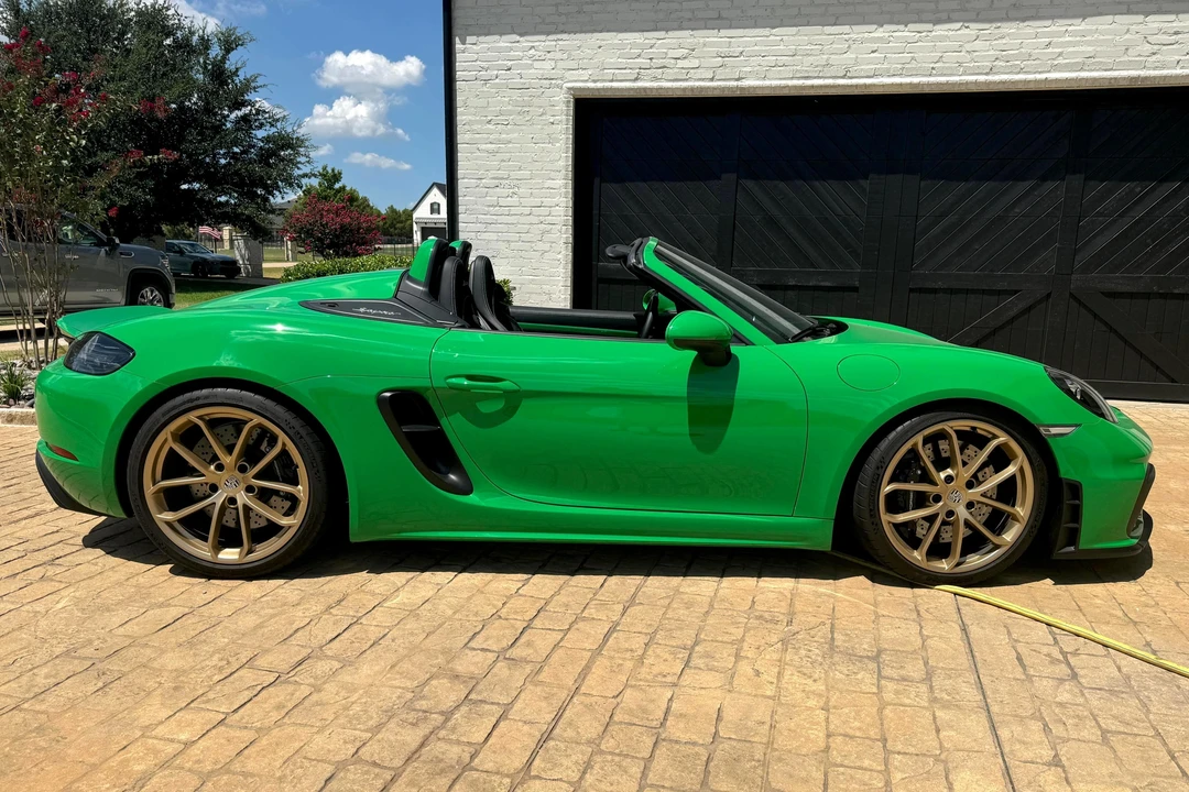 2023 Porsche 718 Boxster Spyder - Image 3 of 31