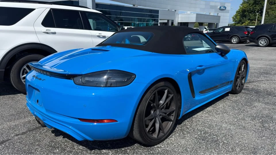 2023 Porsche 718 Boxster T - Image 7 of 7