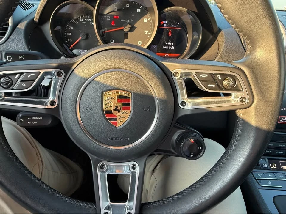 2023 Porsche 718 Boxster T - Image 10 of 10