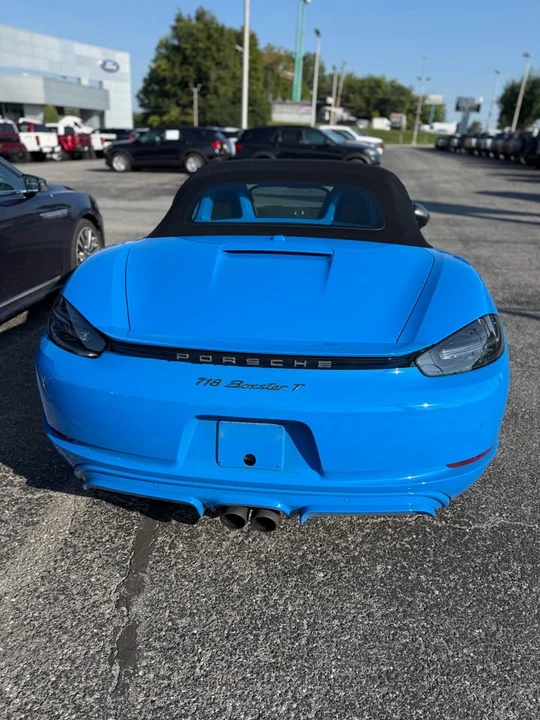 2023 Porsche 718 Boxster T - Image 6 of 9
